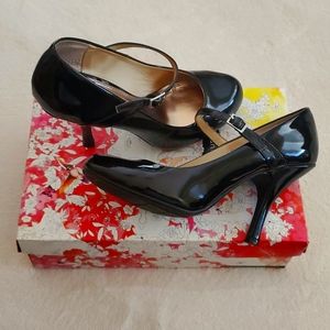 Chinese Laundry 8.5 Black